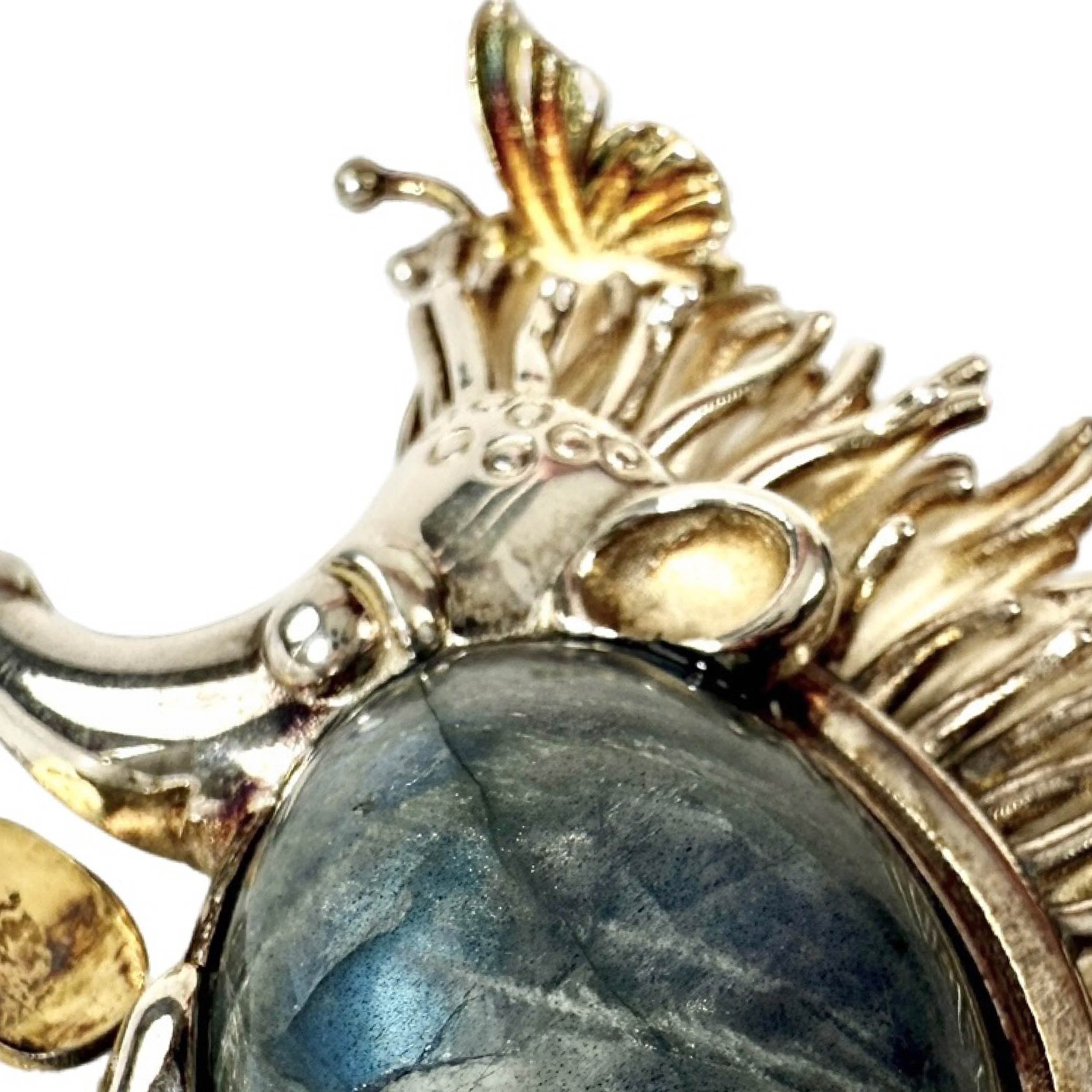 Shinecrys- Labradorite  pendant