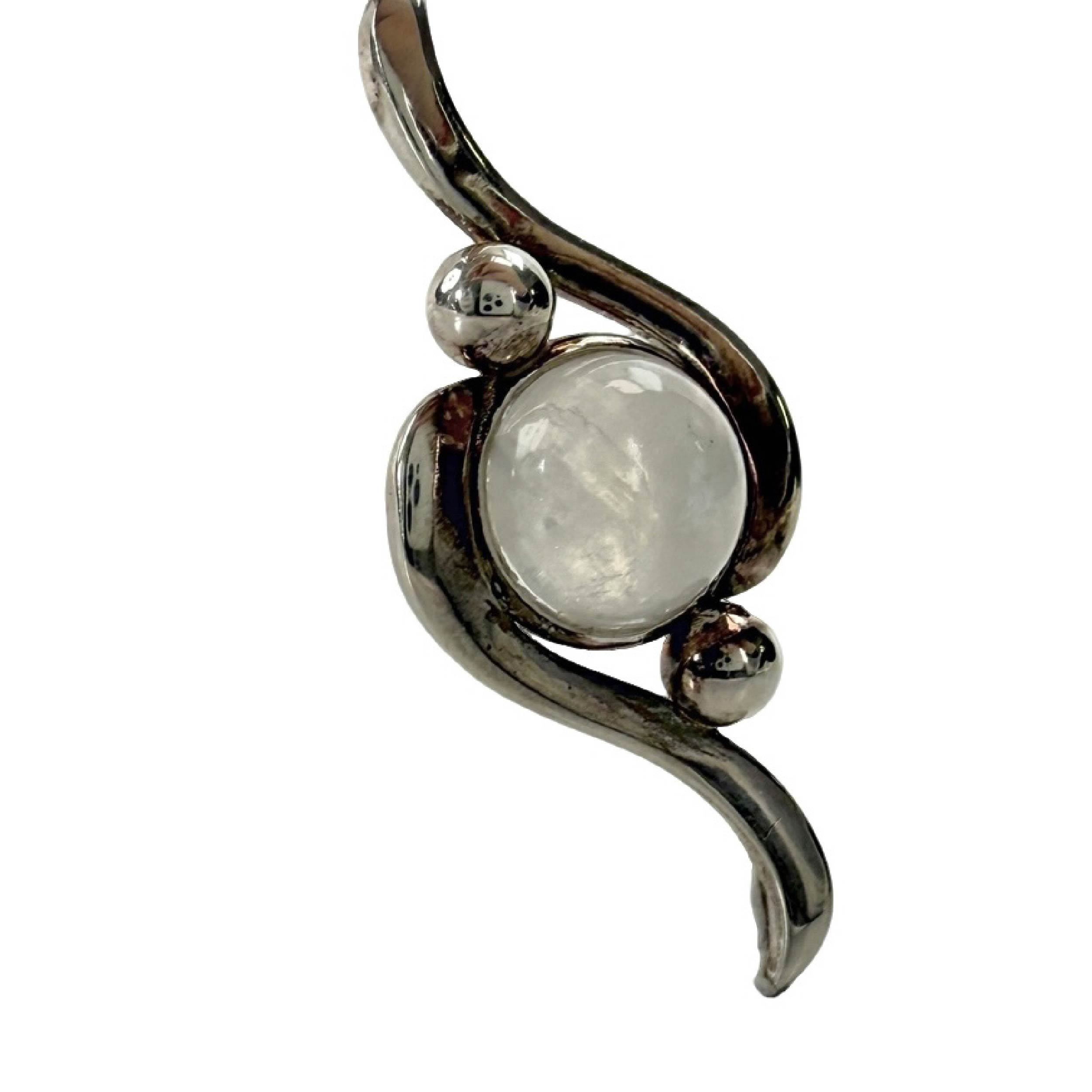 Shinecrys- moonstone pendant