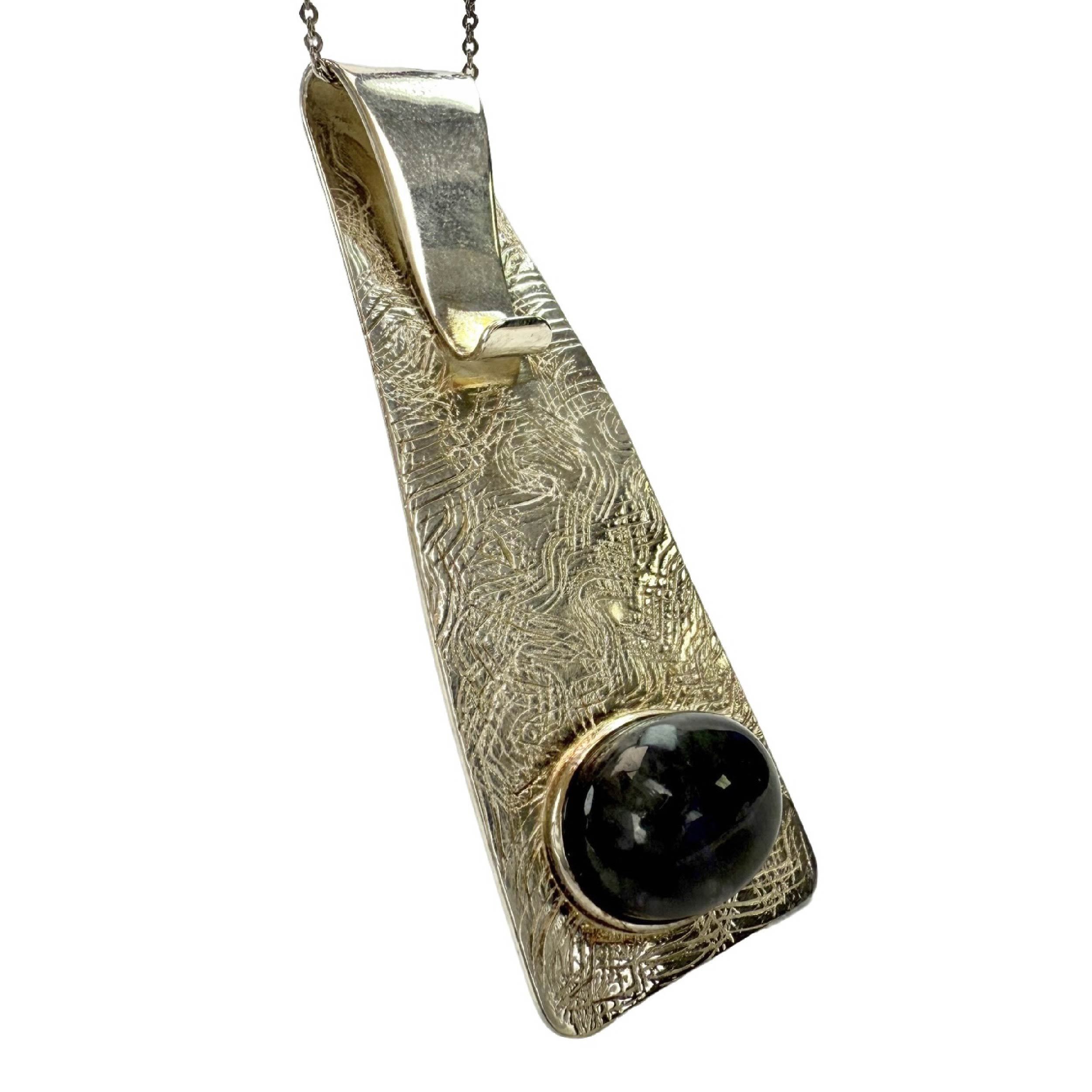 Shinecrys-  labradorite pendant