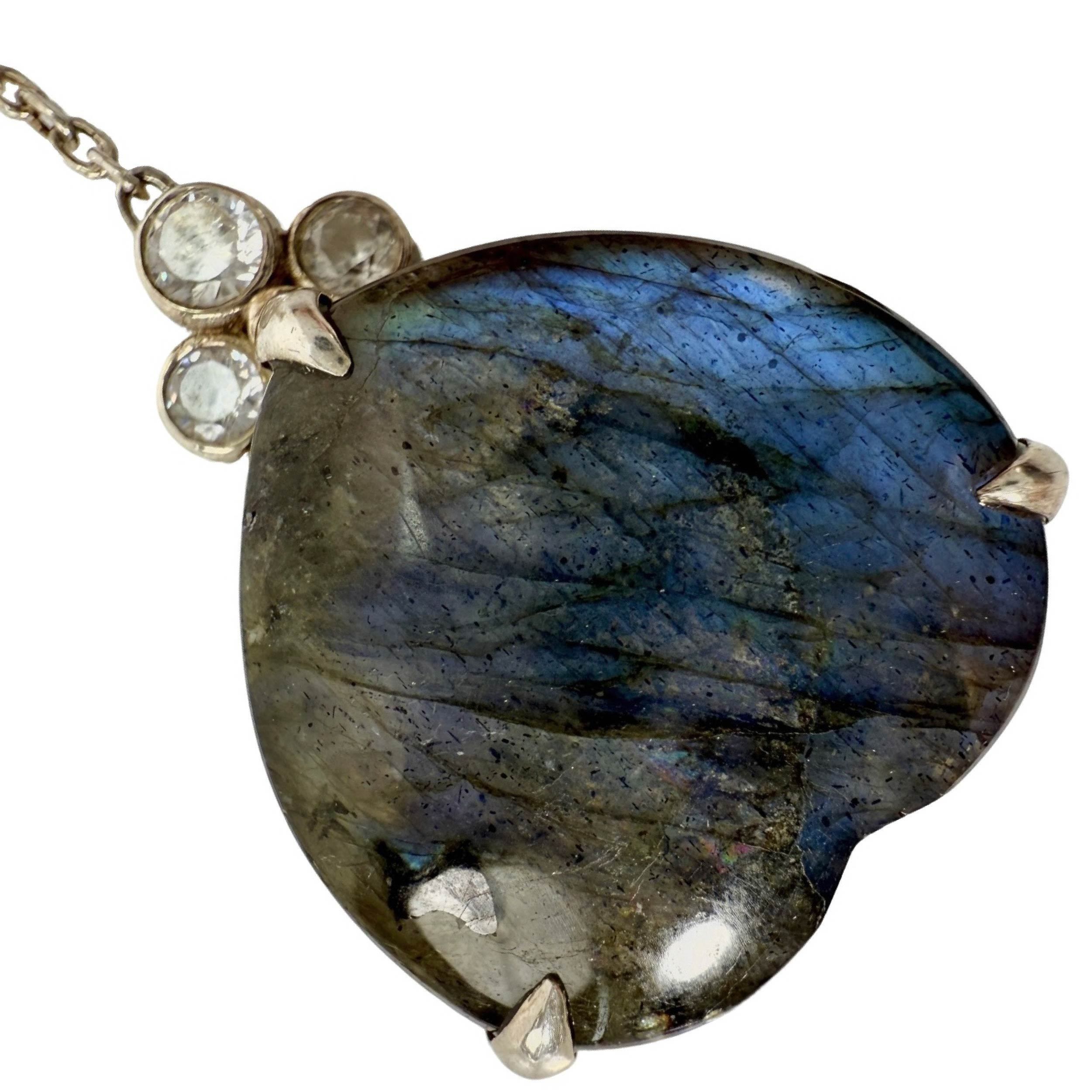 Shinecrys- labradorite pendant