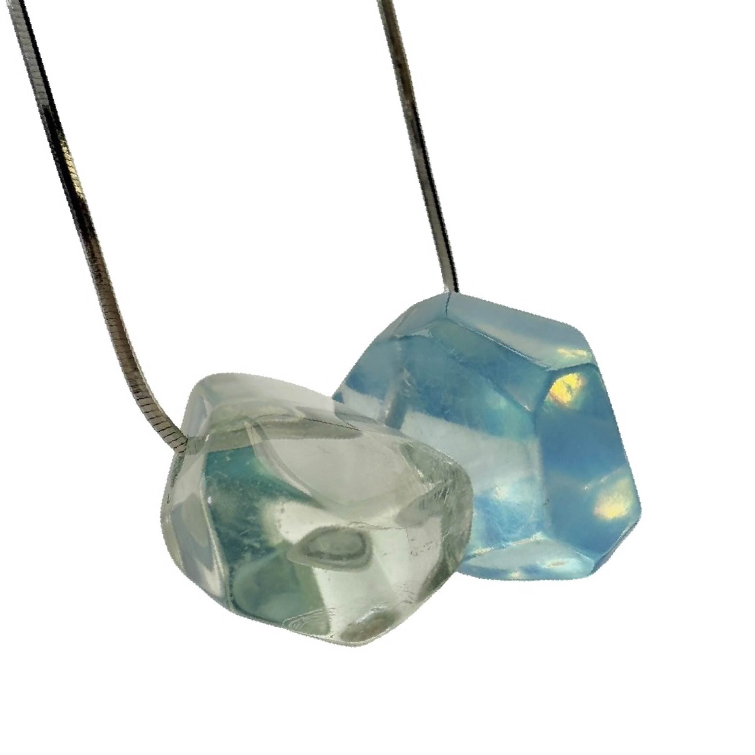 Shinecrys- aquamarine pendant