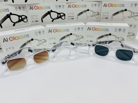 I0104 Smart Glasses Lightweight Material Bluetooth & WiFi Compatible