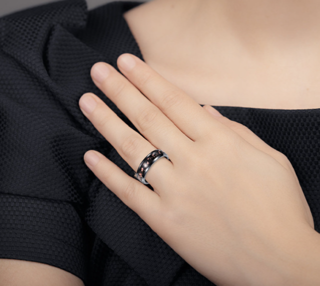 I000351 Smart Ring IP68 Waterproof OLED Display Magnetic Charging