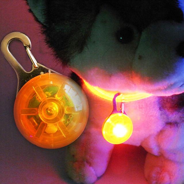 Affordable ABS Warm Light Hanging Adjustable Buckle 2032 customize logo Hiking LED Dog Collar Pet Safety Light