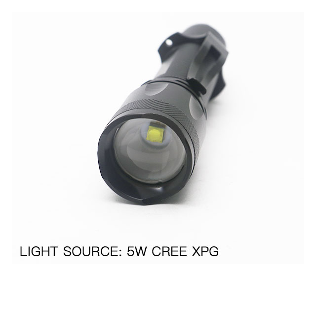 Popular Flexible High Bright Rechargeable Adjustable Zooming Waterproof 18650 EDC LED Torch light Flashlight with Pen clip