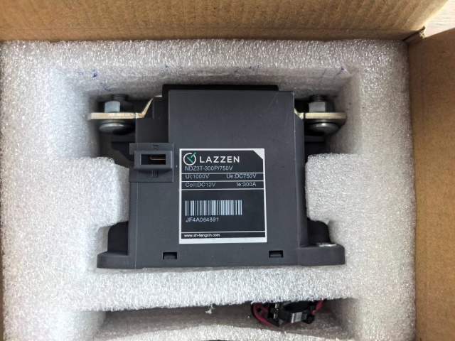 DC Contactor NDZ3T-300P Lazzen Single Phase High Voltage Coil 300A Voltage Contactors Electrical Relay