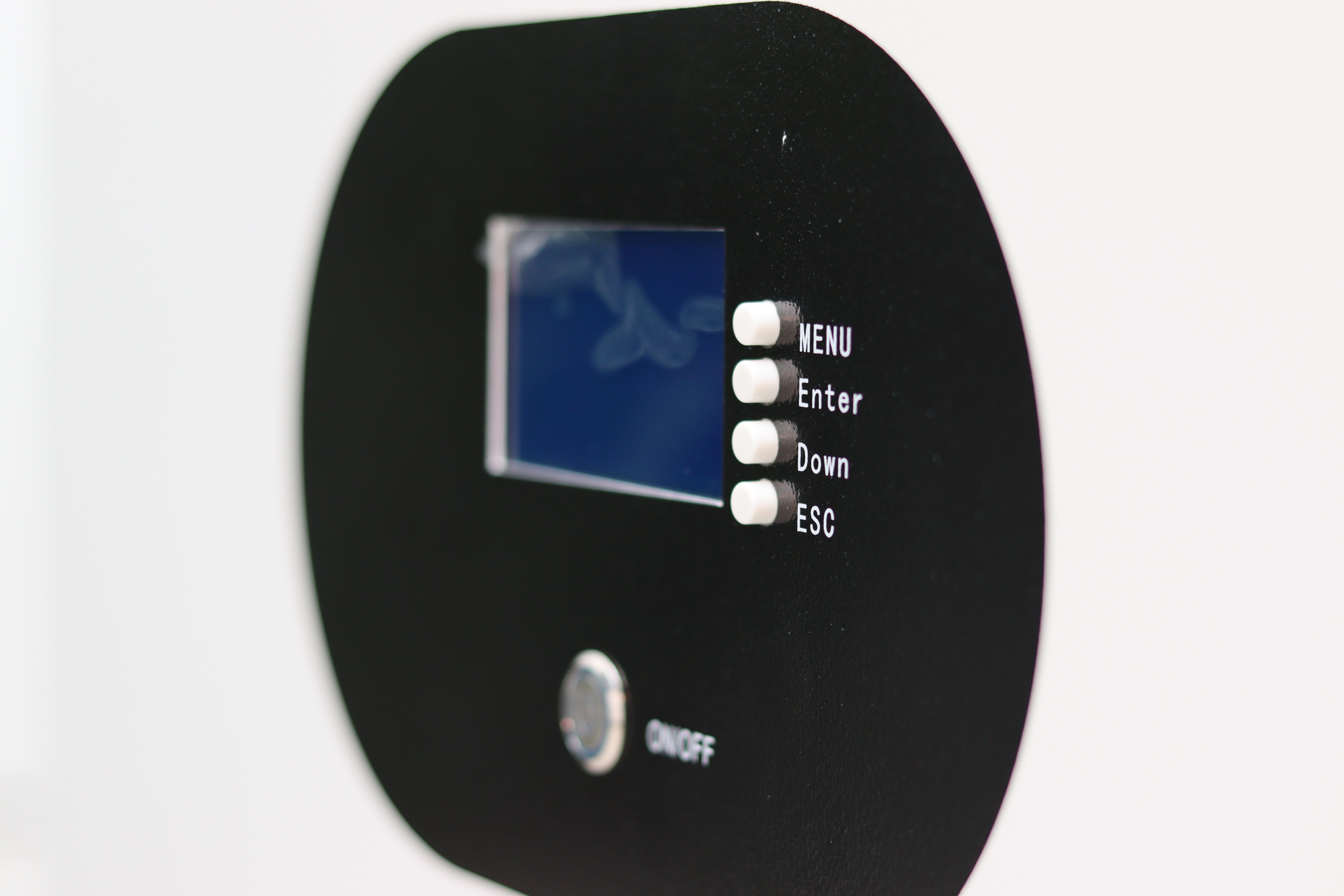 BEIAN battery box LCD display close-up