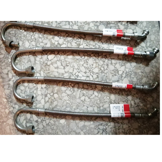 3899412 flexible hose