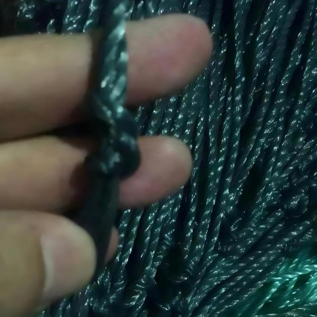 Heavy-duty Navy 60-strand Polyethylene Net