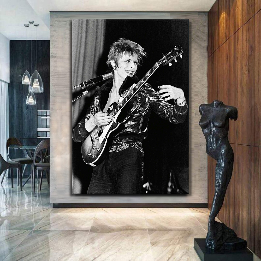 David Bowie on stage 1972 Canvas Wall Art