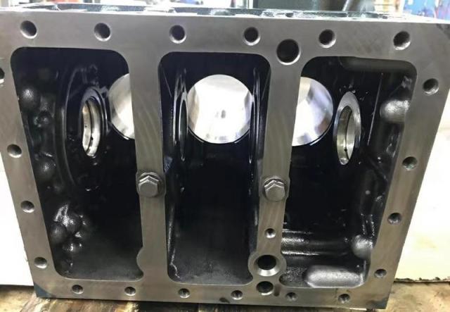 HEHUI D1703 Engine Block D1703 Cylinder Block 16448-01015 16448-01016 for Kubota Machinery Engine Spare Parts,China Engine ,HEHUI D1703 Engine Block D1703 Cylinder Block 16448-01015 16448-01016 for Kubota Machinery Engine Spare Parts