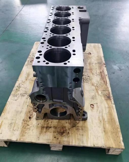 Cummins 6CT 6CT8.3 QSL S6D114 Engine Cylinder Block 6CT diesel Engine Cylinder Block 3939313 for Komatsu PC360-7,China Engine ,6CT 6CT8.3 QSL S6D114 Engine Long Block 6CT diesel Engine Cylinder Block 3939313 for Komatsu PC360-7 Excavator Parts