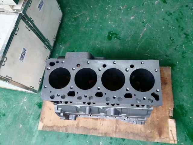 Cummins 4bt S4d102 Engine Cylinder Block  6731-21-1130 3903920 4991816 4991507 SAA4D102E WA120 WA150,China Engine ,4bt S4d102 Engine Cylinder Block Parts Manufacturers 6731-21-1130 3903920 4991816 4991507 SAA4D102E WA120 WA150