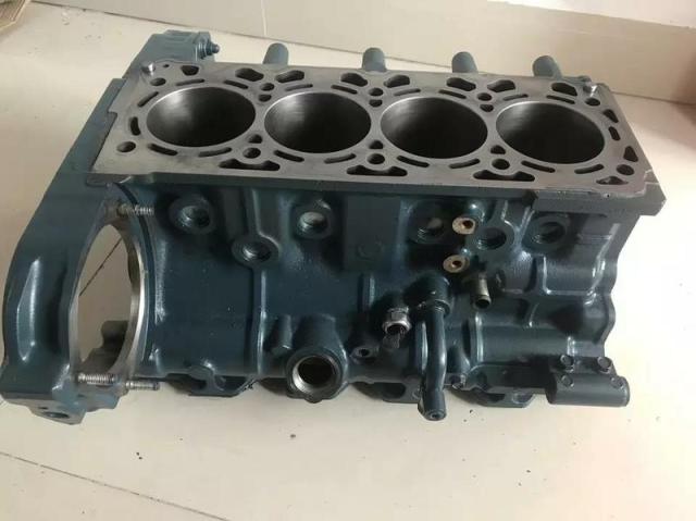 HEHUI Kubota V2607 Excavator Diesel Engine Parts V2607 Cylinder Block for Kubota 165697031,China Engine ,Kubota V2607 Diesel Engine Cylinder Block