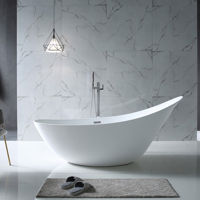 Popular Wholesale Designer Moon-Shaped Freestanding Large Acrylic Bathtub TW-6618