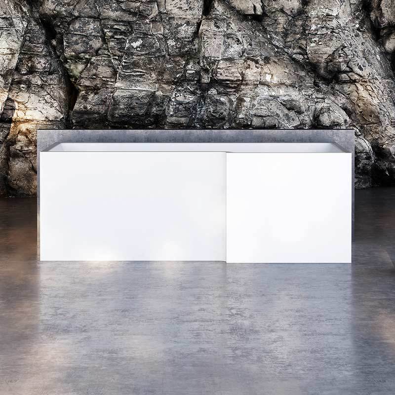 Unique Latest Design Self Standing Back To Wall Acrylic Bathtub TW-7205