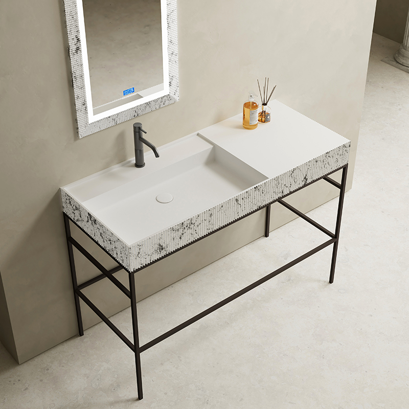 Popular Wholesale Designer Silver Pattern Counter Top Console Wash Basin TW-8685G