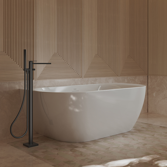 Hot Style Wholesale Freestanding Back To Wall Acrylic Bathtub XY-1006