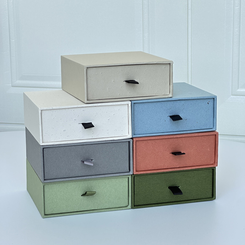 Multicolor drawer-style jewelry box