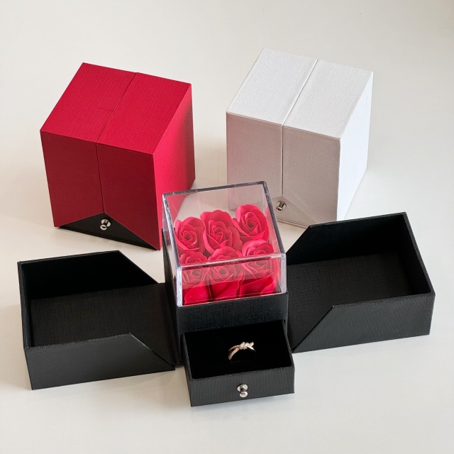 Custom Logo Eternal Flower Jewelry Case | Transparent Acrylic Rose Box for Rings & Necklaces
