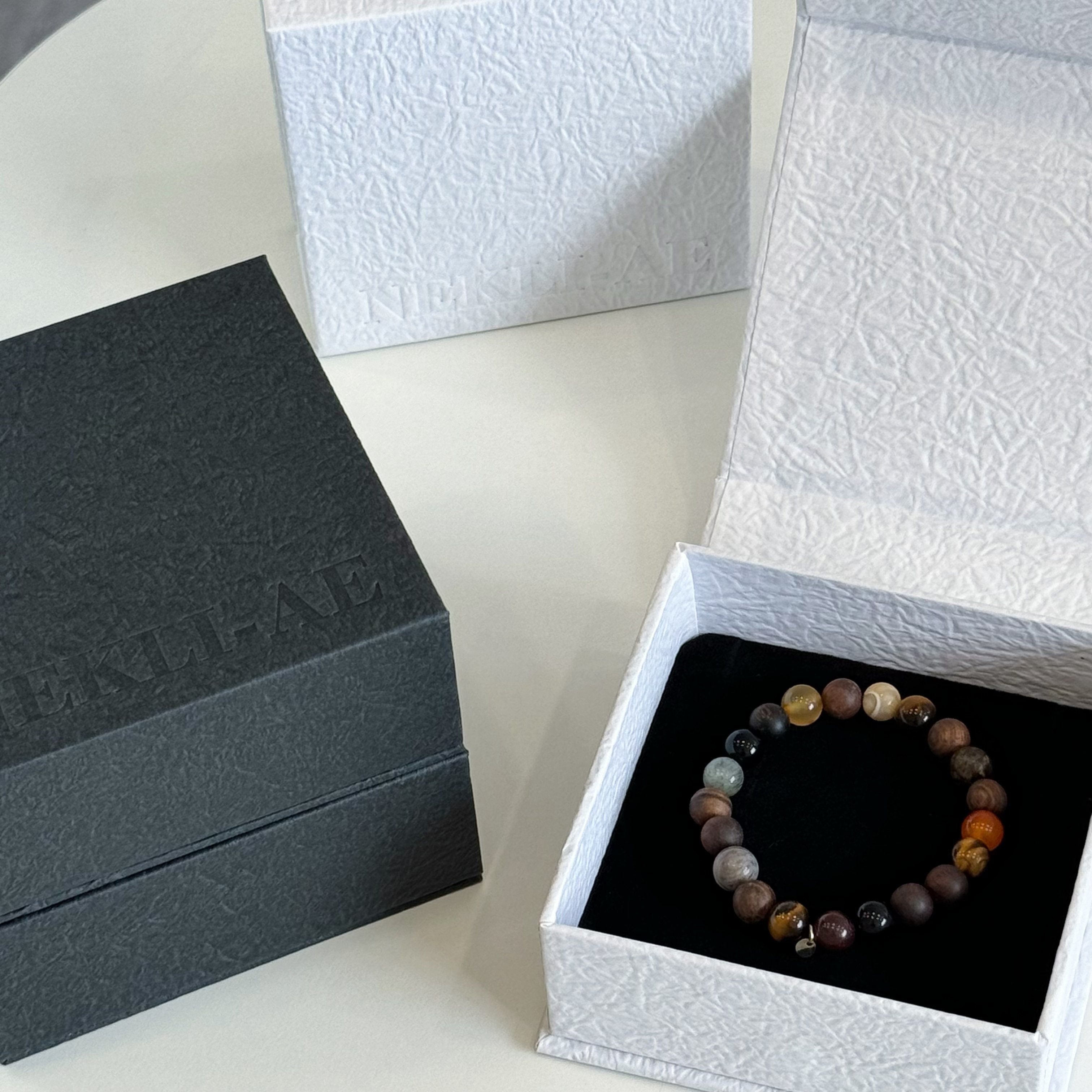 Luxury Magnetic Flip-top Jewelry Box - Textured Black & White Book-Style Gift Box for Bracelets and Necklaces - Premium Rigid Magnetic Closure Packaging