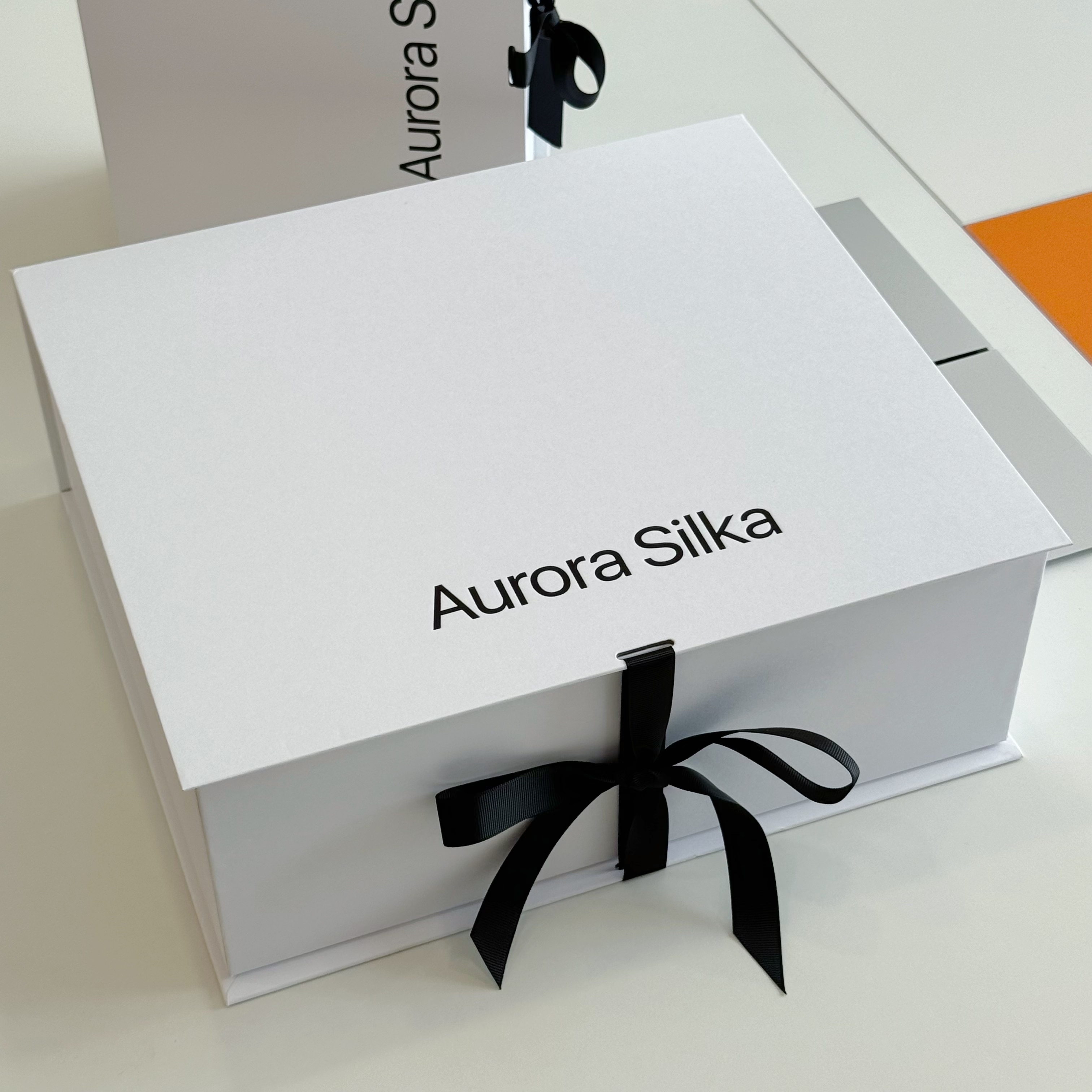 Custom Logo Luxury White Jewelry Box with Black Silk Ribbon - Elegant Magnetic Flip Top Gift Box for Jewelry Branding - Premium Necklace & Bracelet Packaging