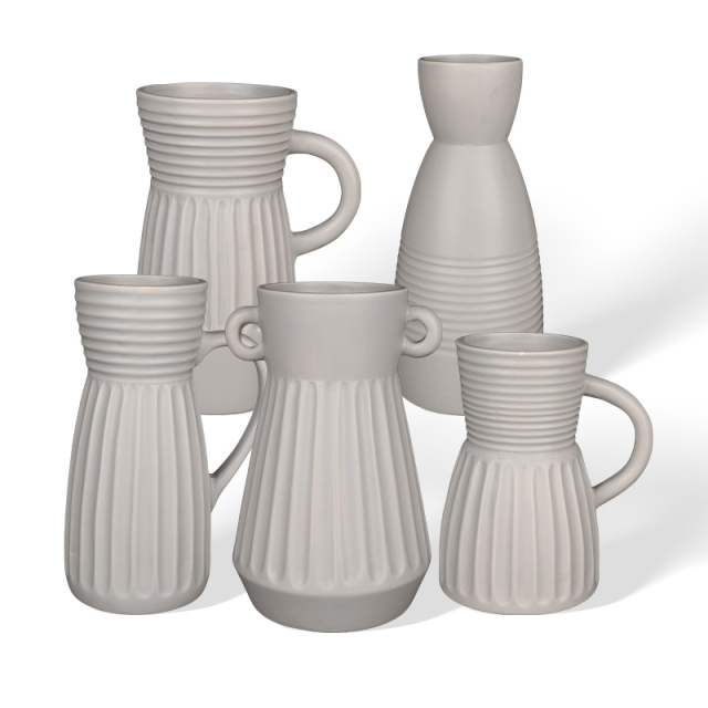 Wholesale A Simple and Modern Ceramic Vase with Ice Cracks on the Upper Funnel