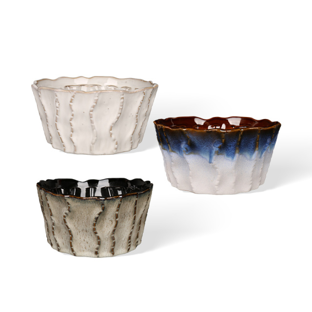 Wholesale Vintage wavy-mouthed ceramic vase with a gradient design