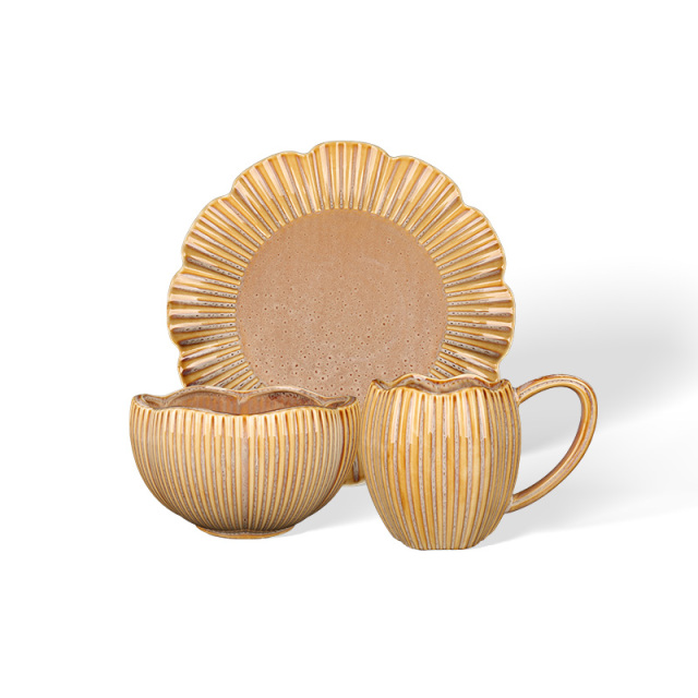 Wholesale Petal stripe ceramic tableware