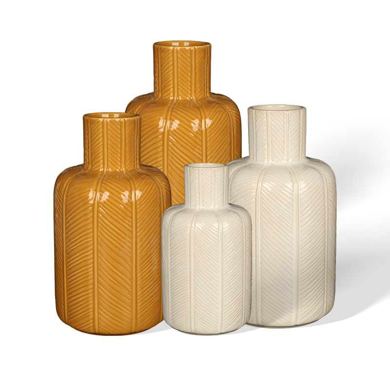 Wholesale Simple banana leaf pattern ceramic vase