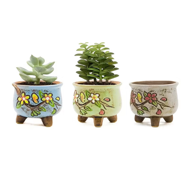 Wholesale Hand-painted Rustic Three-legged Succulent Flowerpot
