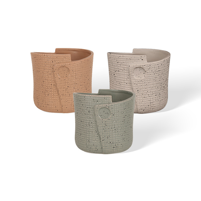 Wholesale irregular bottle mouth ceramic vase