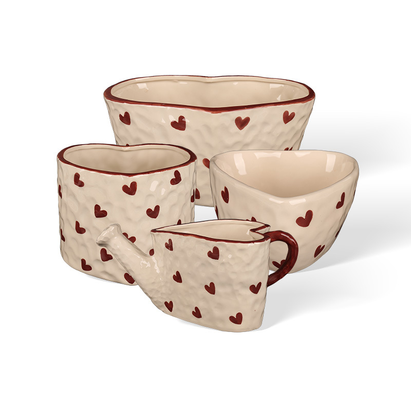 Wholesale Handmade ceramic heart-shaped vase