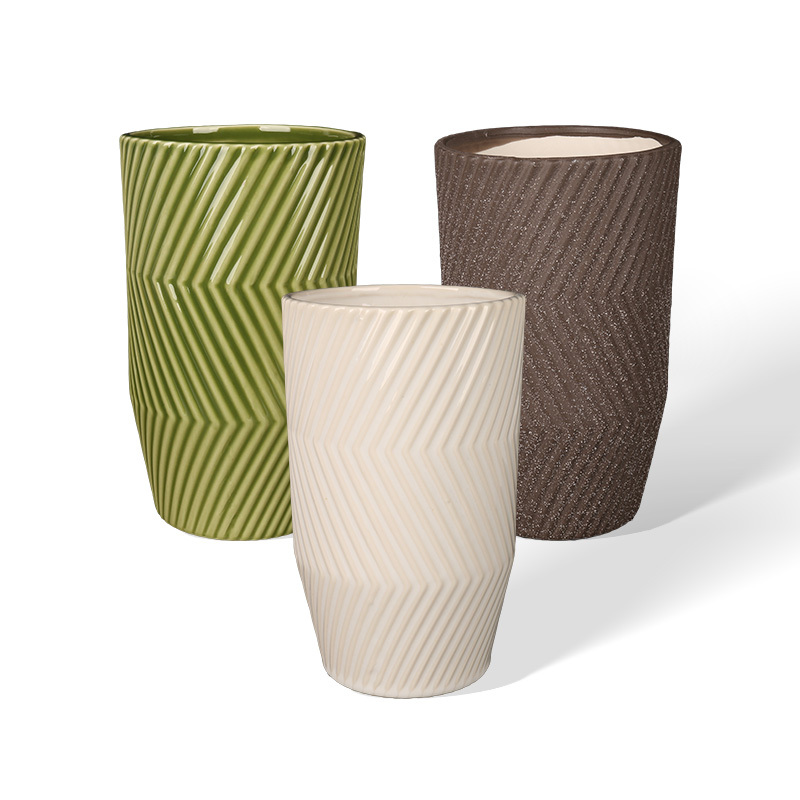 Wholesale three-dimensional ribbed relief texture ceramic vase