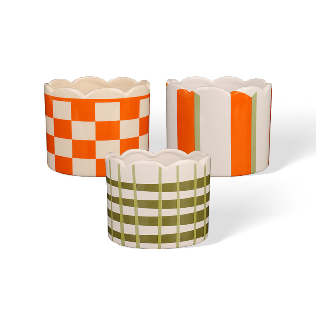 Wholesale Retro Fun and Colorful Ceramic Vases
