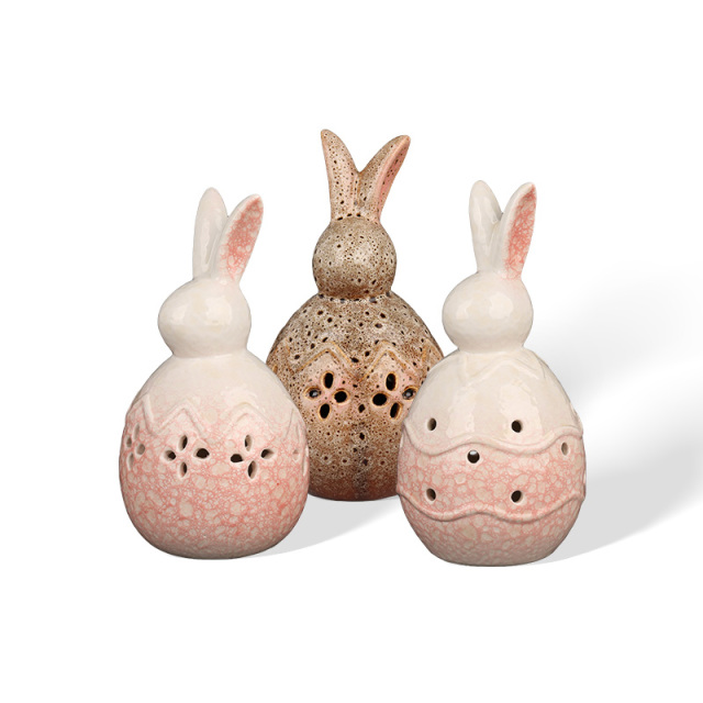 Wholesale Easter hollow carved ceramic figurine