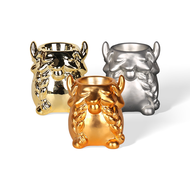 Wholesale Christmas-themed gilded ceramic candlesticks