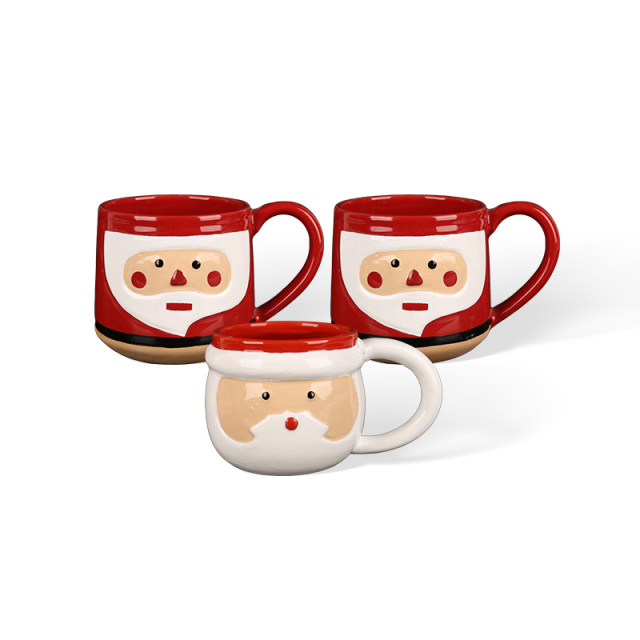 Wholesale Christmas-themed ceramic mugs