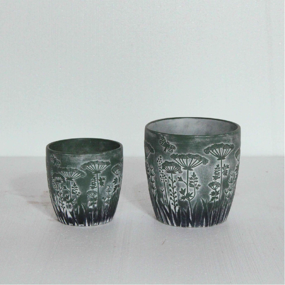 Wholesale Magnesium oxide flower pot with forest-style relief