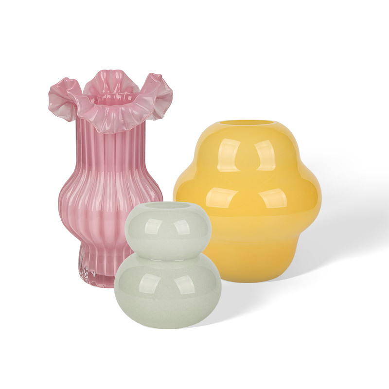 Wholesale vintage glass vases with floral designs