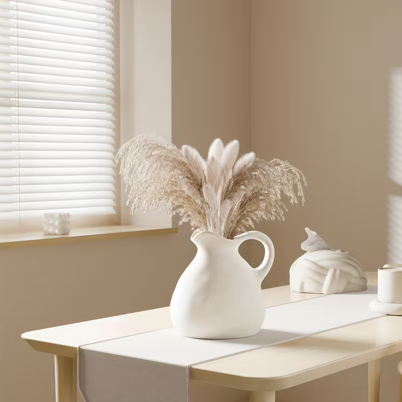 Wholesale White Pottery Vase
