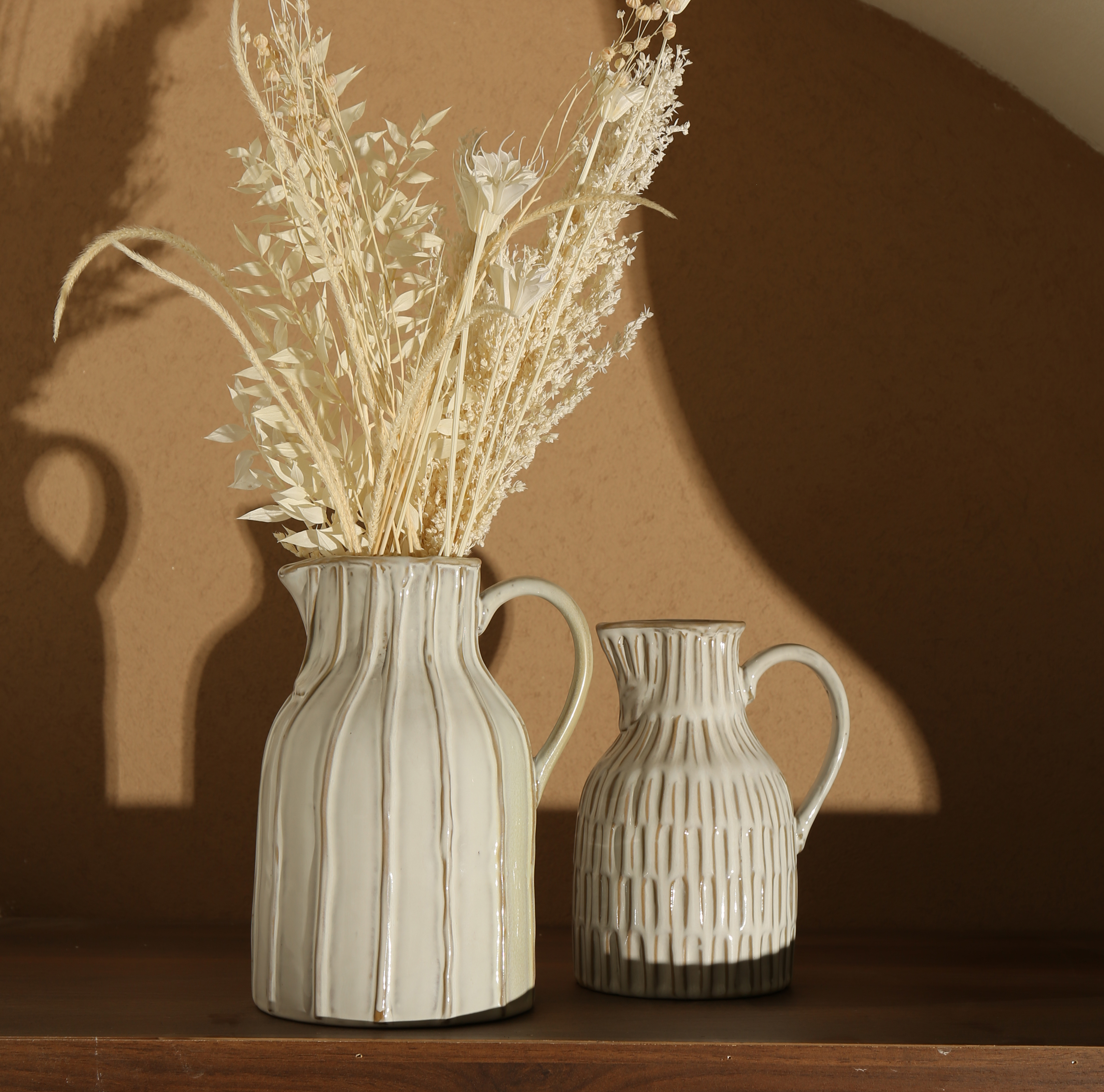 Wholesale Vintage textured ceramic flower vase