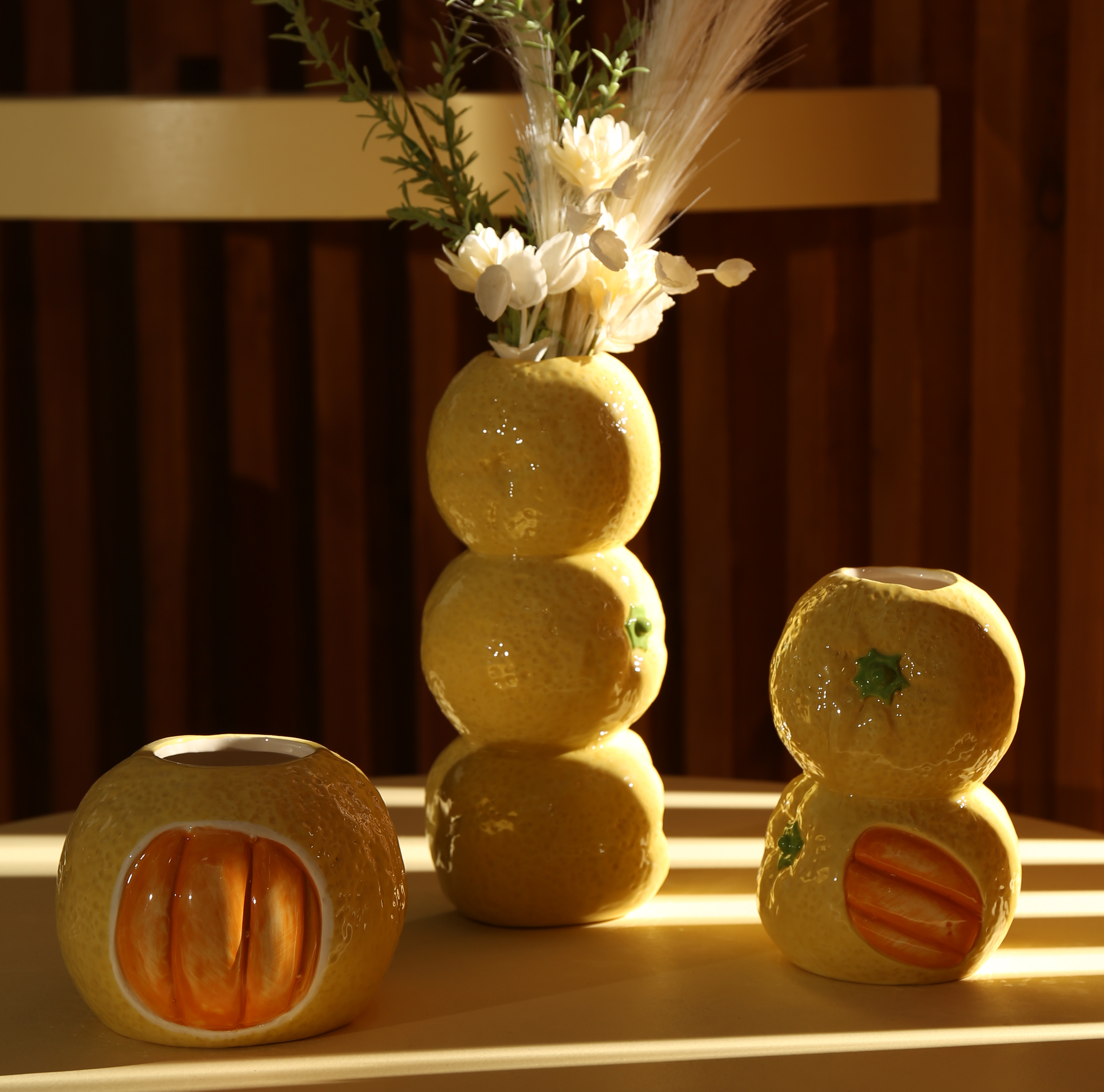 Wholesale of fun ceramic fruit vases