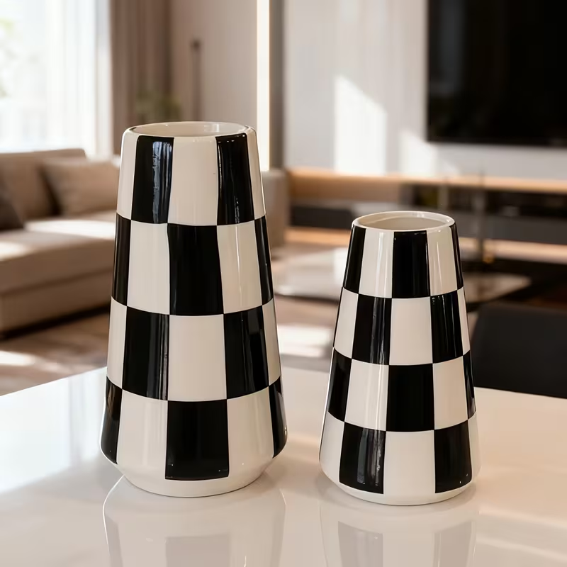 Wholesale black and white checkerboard ceramic vase