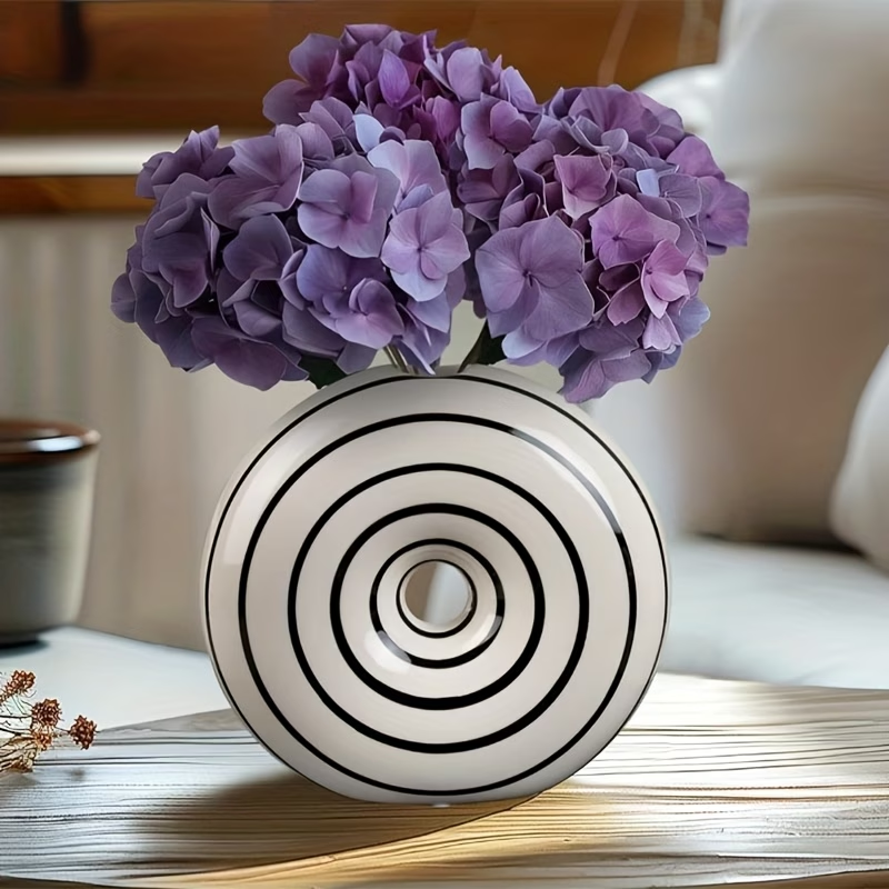 Wholesale donut-shaped concentric ceramic vase with floral design