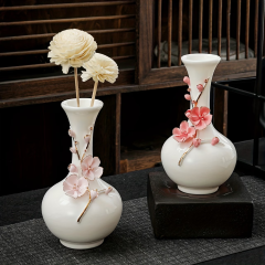 Wholesale gilded and carved ceramic vase