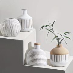 Wholesale Bohemian Minimalist Small Ceramic Vases