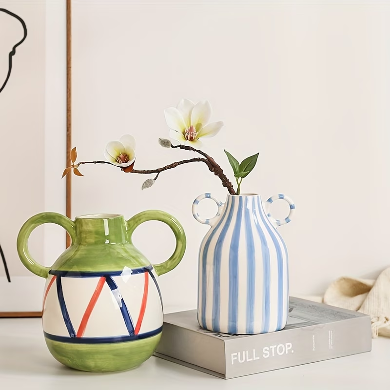 Wholesale hand-painted dual-handled ceramic vase