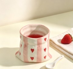 Wholesale Valentine Heart Striped Ceramic Cup