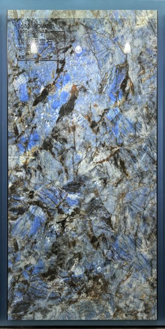 Top-Grade Sapphire